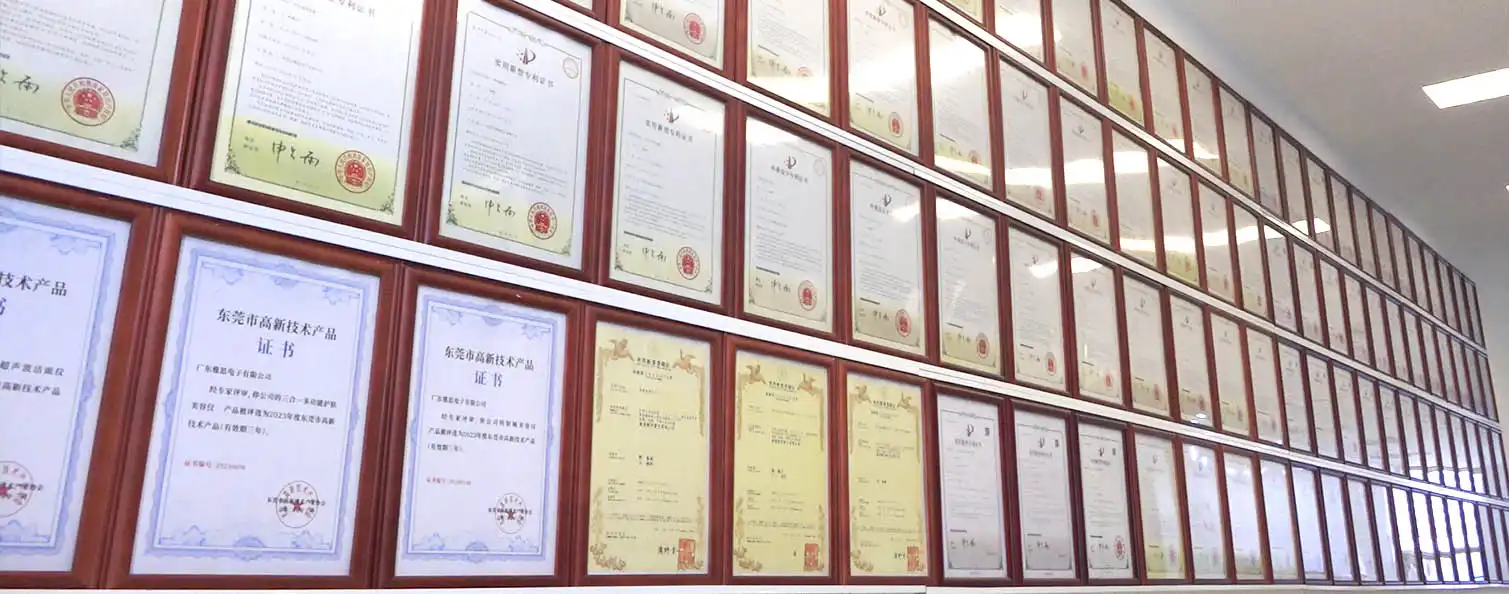 WMES仓储系统：以快速定位与全程可追溯为核心，结合先进先出的流程管理，使供应链运转更高效、更有序。11